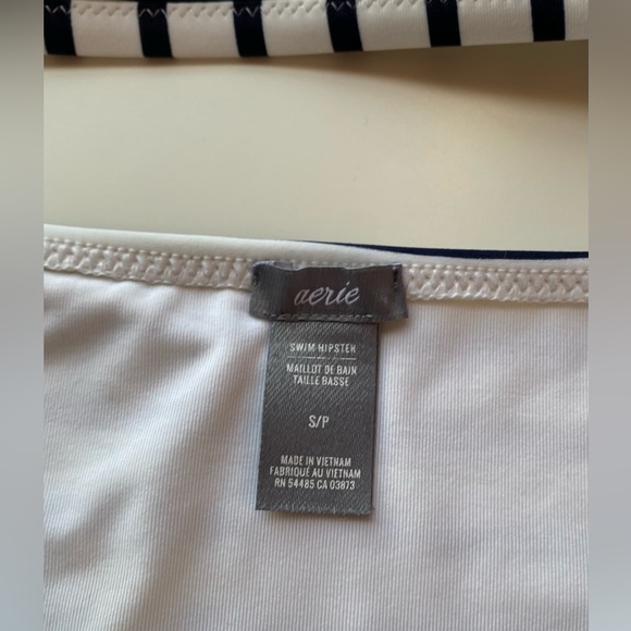 American Eagle Swimsuit - Picture 4 of 4